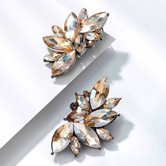 Jewelry - Champagne Crystal Cluster Prom Bridal Earrings